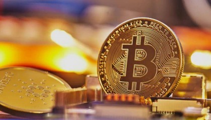 比特币涨超11万美元,比特币的飞天之旅