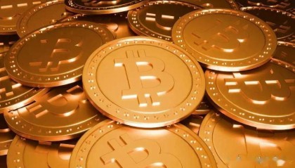 比特币都涨到12万美元一个了,可中国却一点都不急!因为只要中国不承认比特币,它还会接着涨,比特币就是专门针对中国搞出来的金融陷阱