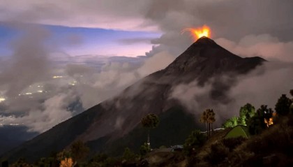 危地马拉富埃戈火山喷发