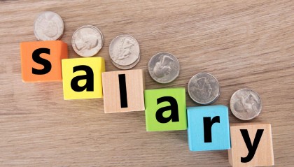 匹克董事长内部谈降薪:直营公司前七月亏损1.3亿 对内销形成拖累