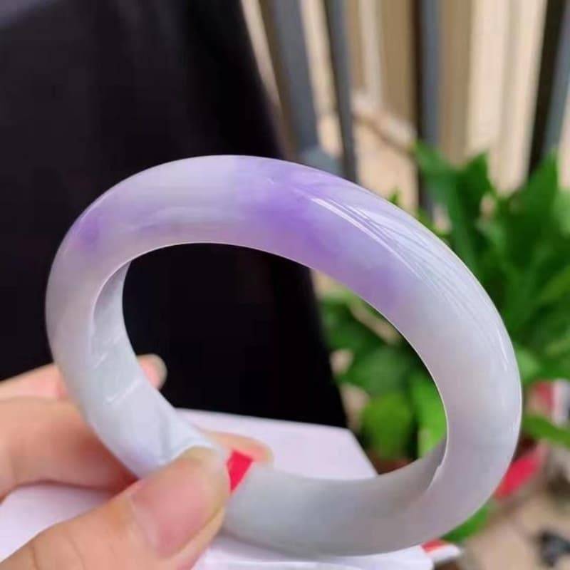 怎么买翡翠手镯？