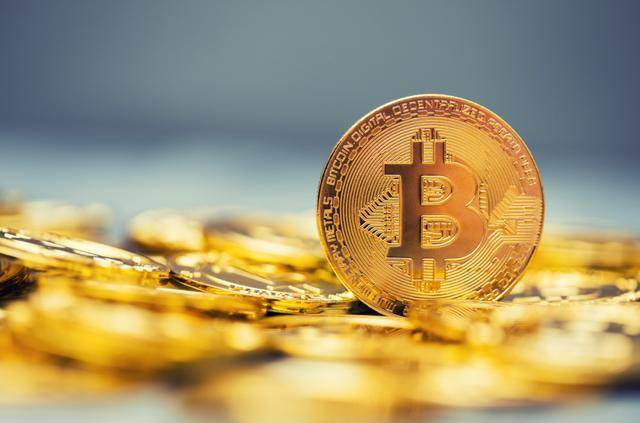 比特币价格何以创下新高？