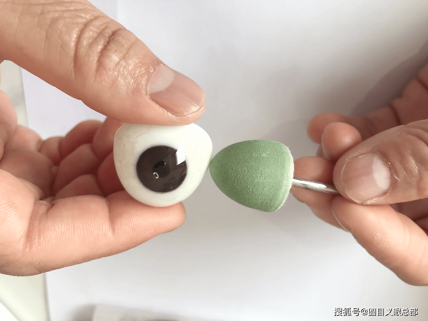 做一个义眼片要多久?需要提前预约吗?