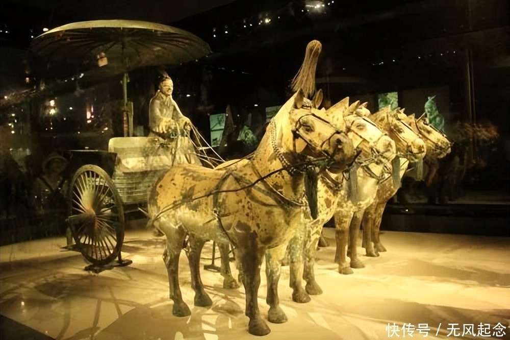项羽入侵咸阳后，曾派人盗挖秦始皇陵，结果如何？